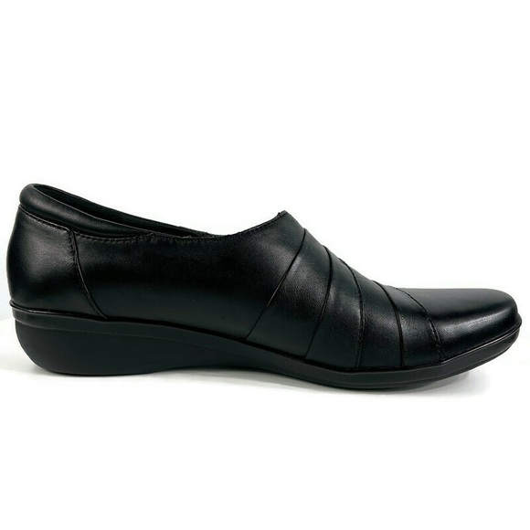 CLARKS Collection Soft Cushion Insole Clogs - Picture 2 of 11